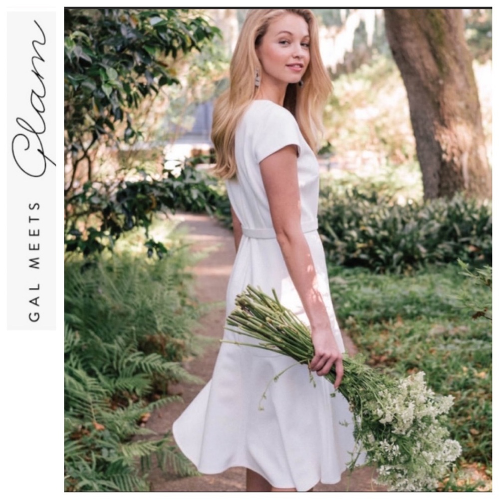 Gal Meets Glam White Midi Dress
